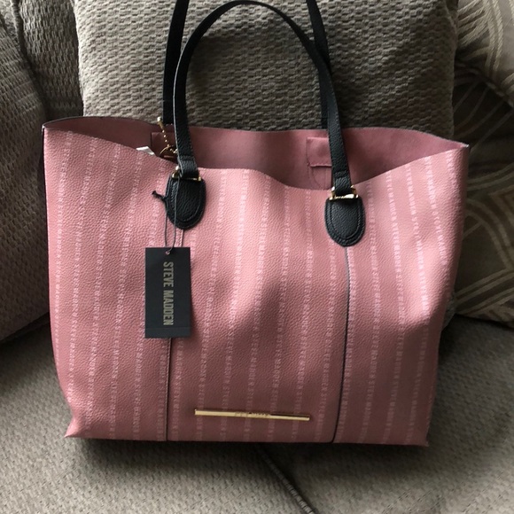 Steve Madden Handbags - Gorgeous Steve Madden bag